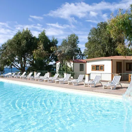 Кемпинг Villaggio Dei Fiori