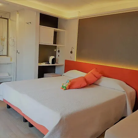 Villaggio Dei Fiori Кемпінг 4*
