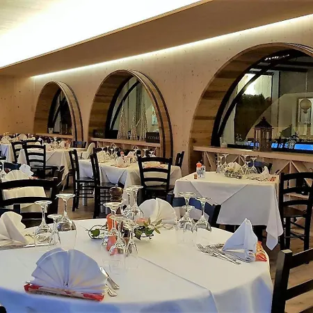 Villaggio Dei Fiori Санремо