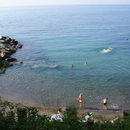 Villaggio Dei Fiori Кемпінг
