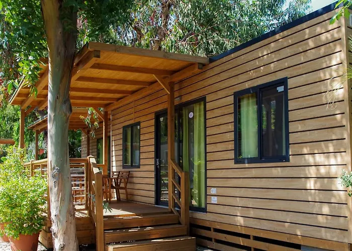 Villaggio Dei Fiori Campsite 4*