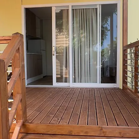 キャンプ場 Villaggio Dei Fiori 4*