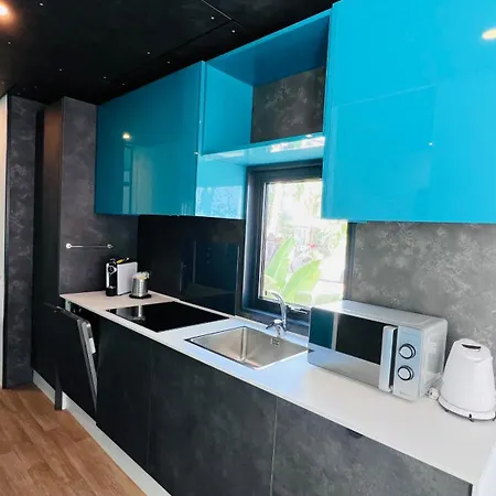 אתר קמפינג Villaggio Dei Fiori