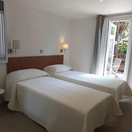 キャンプ場 Villaggio Dei Fiori 4*