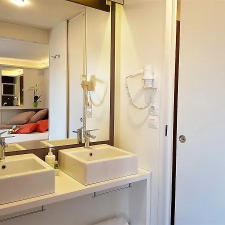 Villaggio Dei Fiori סנרמו