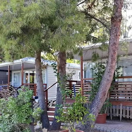 Villaggio Dei Fiori キャンプ場