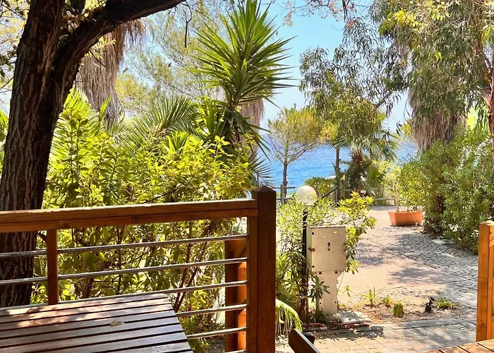 Кемпінг Villaggio Dei Fiori