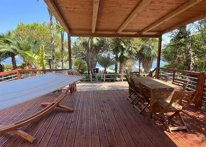 Villaggio Dei Fiori Кемпінг Санремо