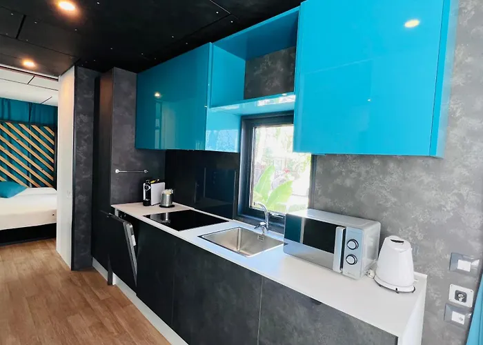 Кемпінг Villaggio Dei Fiori