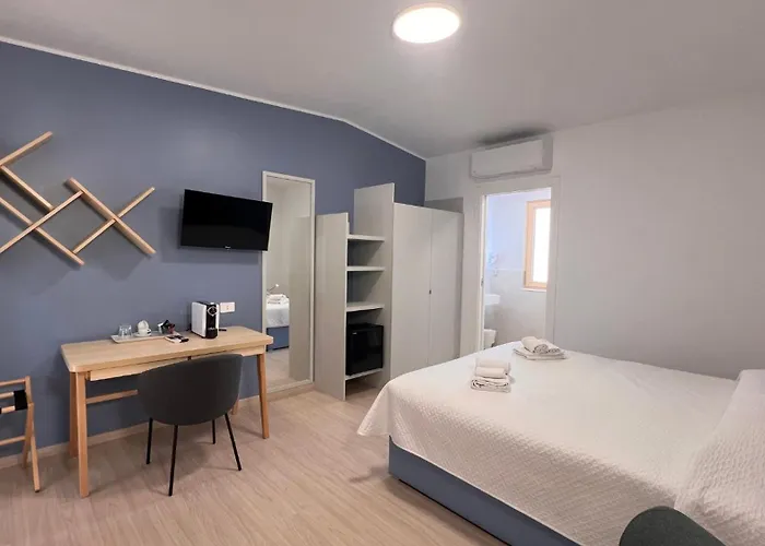 Кемпінг Villaggio Dei Fiori Санремо