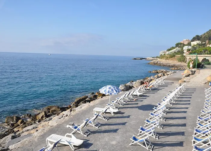 Кемпінг Villaggio Dei Fiori 4*